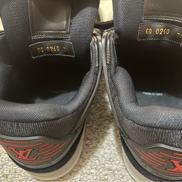 Louis Vuitton Trainer Eclipse - Picture 6 of 9